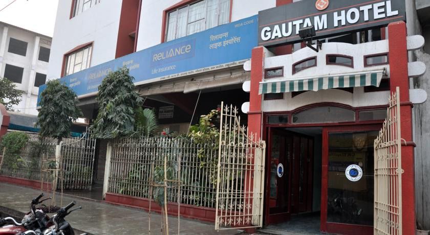 Gautam Hotel Varanasi Exterior foto